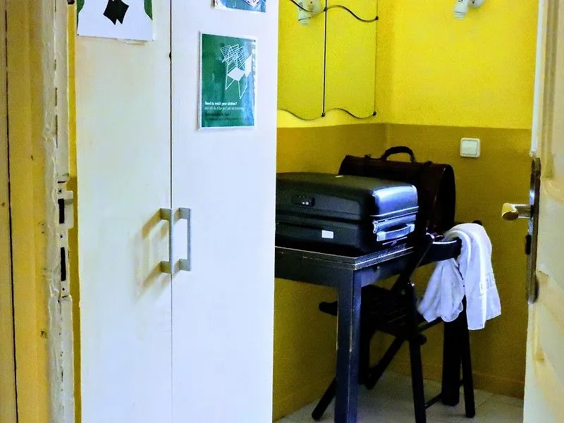 Garden House Hostel Barcelona By Feetup Hostels