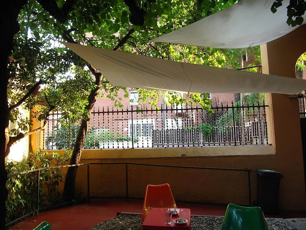 Garden House Hostel Barcelona By Feetup Hostels