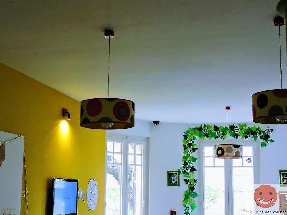 Garden House Hostel Barcelona By Feetup Hostels Espanha