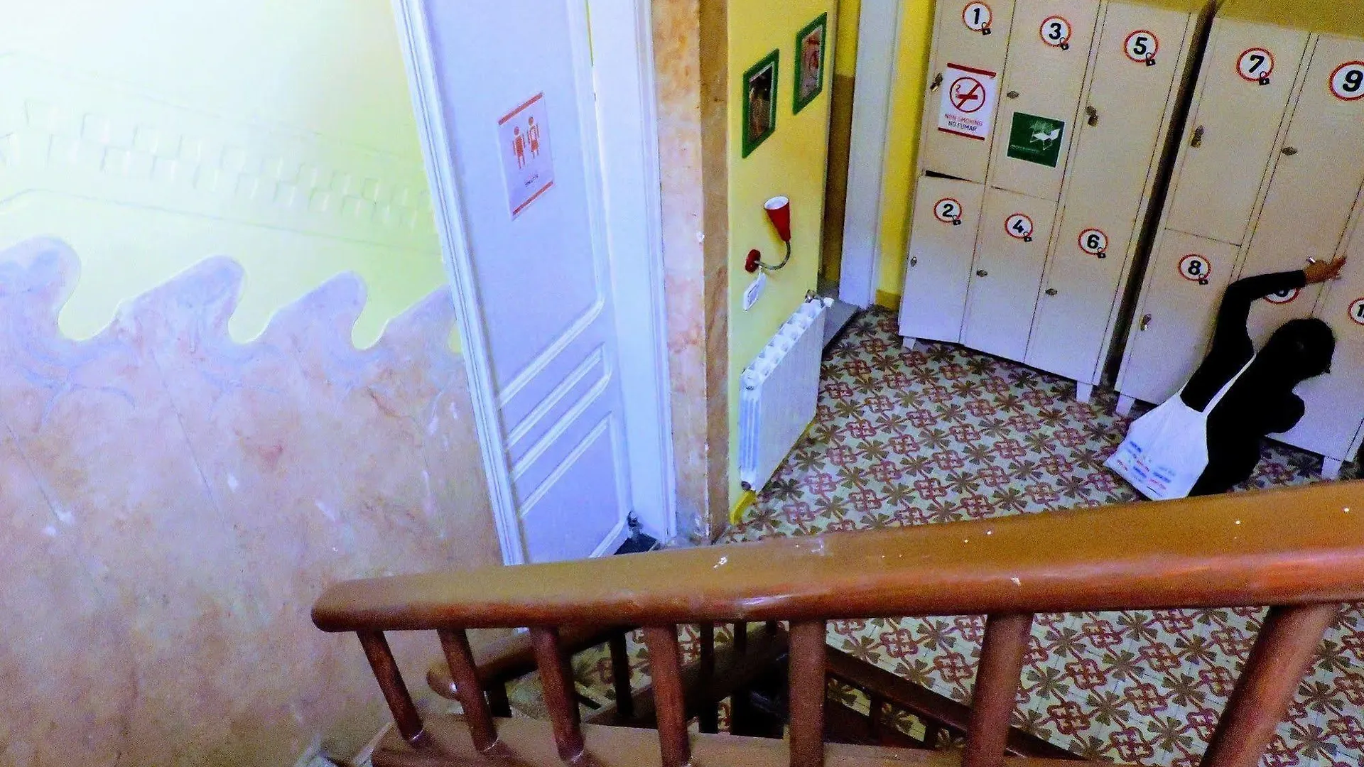 Garden House Hostel Barcelona By Feetup Hostels